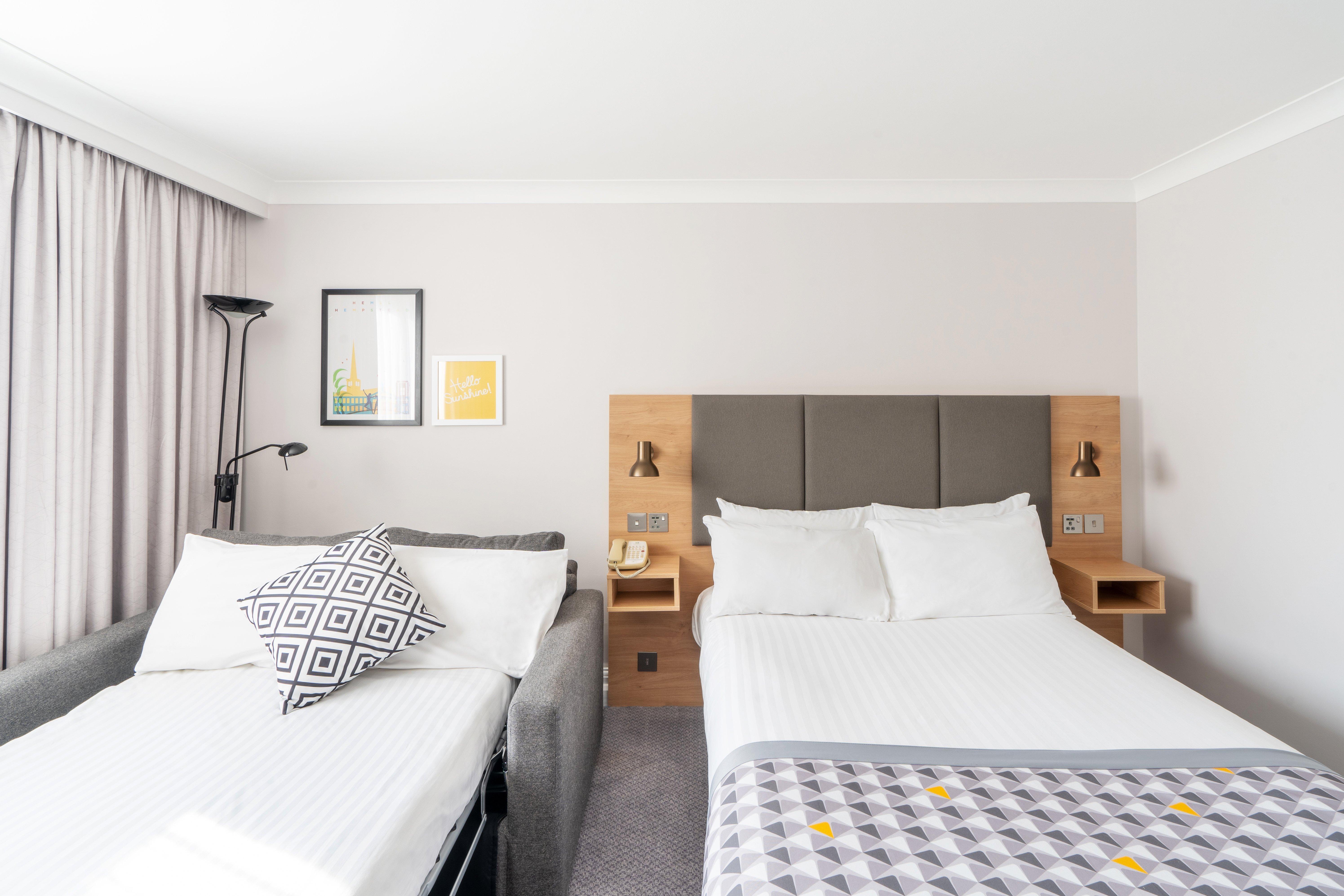 Holiday Inn Hemel Hempstead M1, Jct. 8 By Ihg Exterior photo