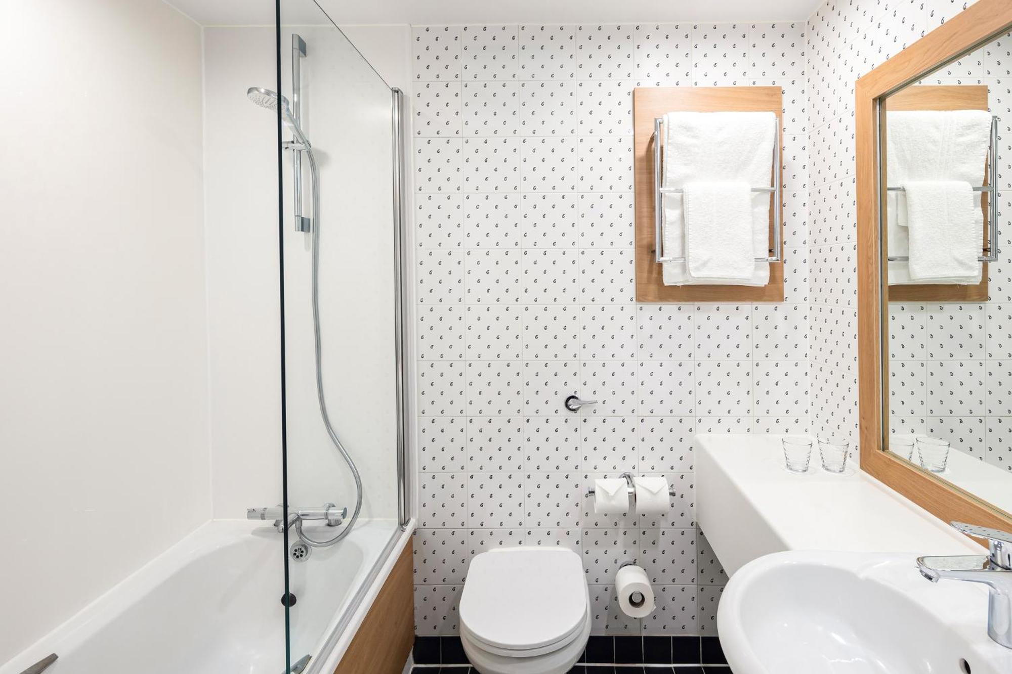 Holiday Inn Hemel Hempstead M1, Jct. 8 By Ihg Exterior photo