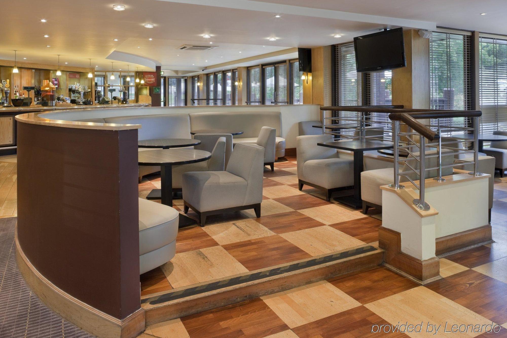 Holiday Inn Hemel Hempstead M1, Jct. 8 By Ihg Restaurant photo