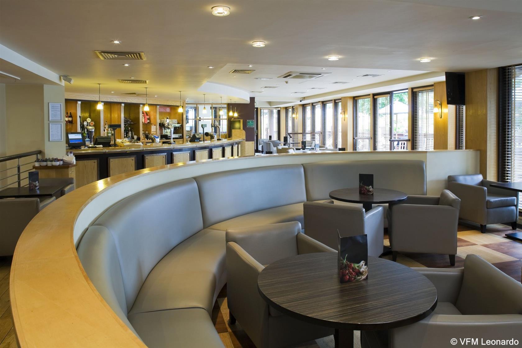 Holiday Inn Hemel Hempstead M1, Jct. 8 By Ihg Exterior photo
